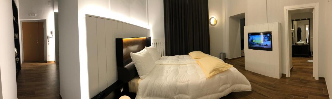 Tropicana Bed & Breakfast Caserta